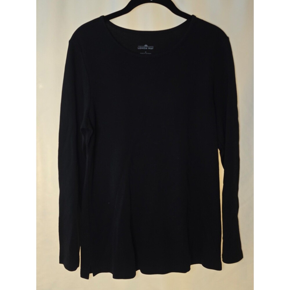 Lemon Way Black L/S T-shirt Size Medium
